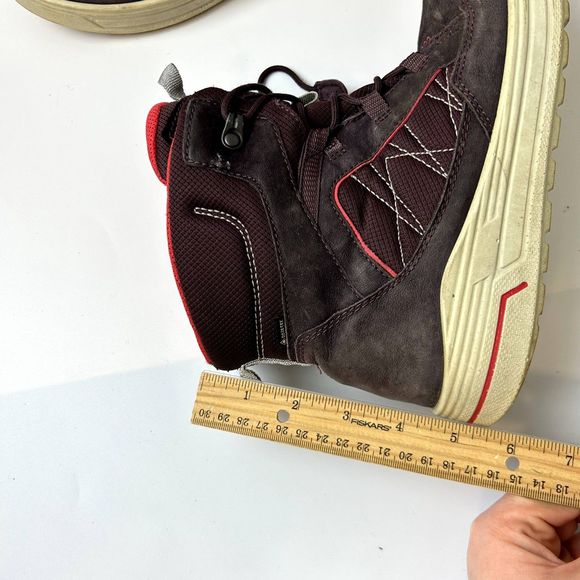 Ecco Kids URBAN SNOWBOARDER FIG/TEABERRY Boots Ankle 6.5 Dark Purple - Picture 15 of 16